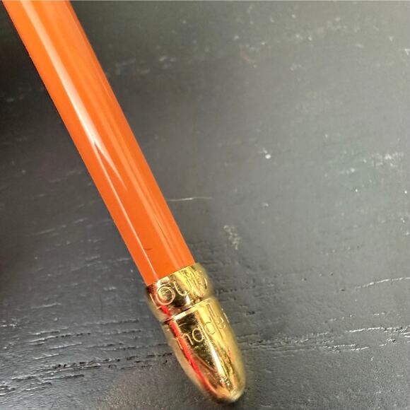 Louis Vuitton orange agenda ink pen. Used good condition!! - Picture 9 of 11